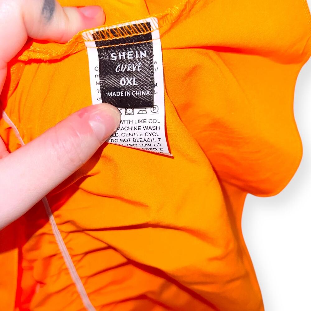 Stretchy Y2K Tube Top - Picture 5 of 5